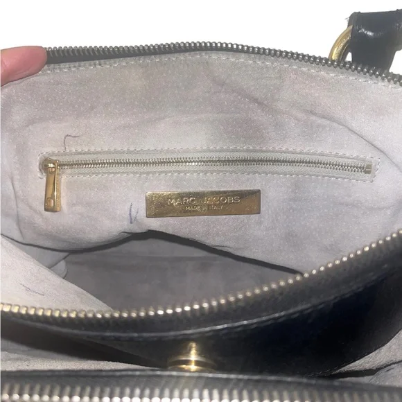 Marc Jacobs GUC Black Leather Shoulder Bag - Picture 13 of 14